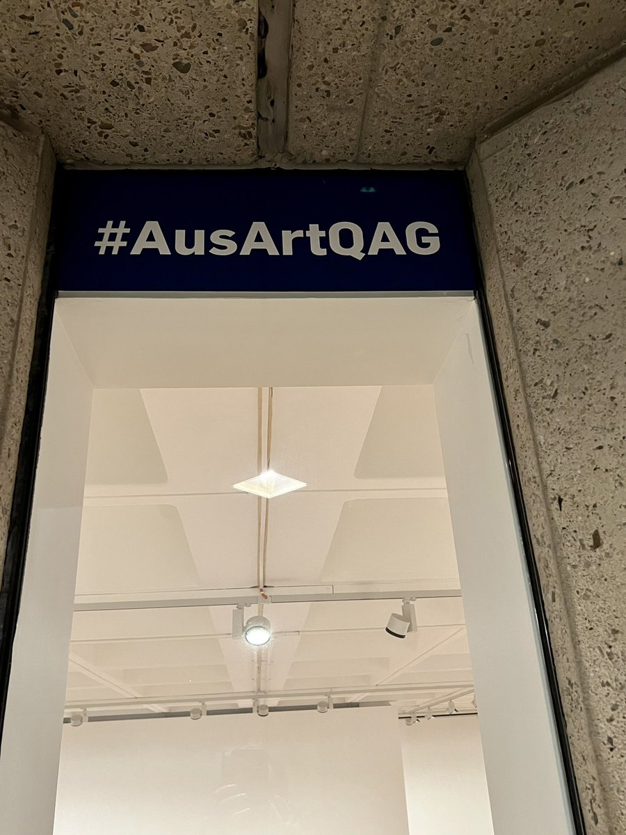cfwriter's tweet photo. #PeekingIn #AusArtQAG https://t.co/COA6ruxVy7