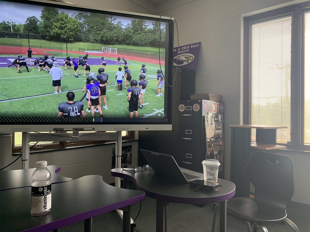 MercerLuniewski's tweet photo. Elite preparation X talent X execution = Elite results #ZERODAYSOFF @cluniewski78 @CoachRenfroe @chcaeagles @MSU_Football @Coach_mtucker @CoachCKap https://t.co/KBx9YkrbeI
