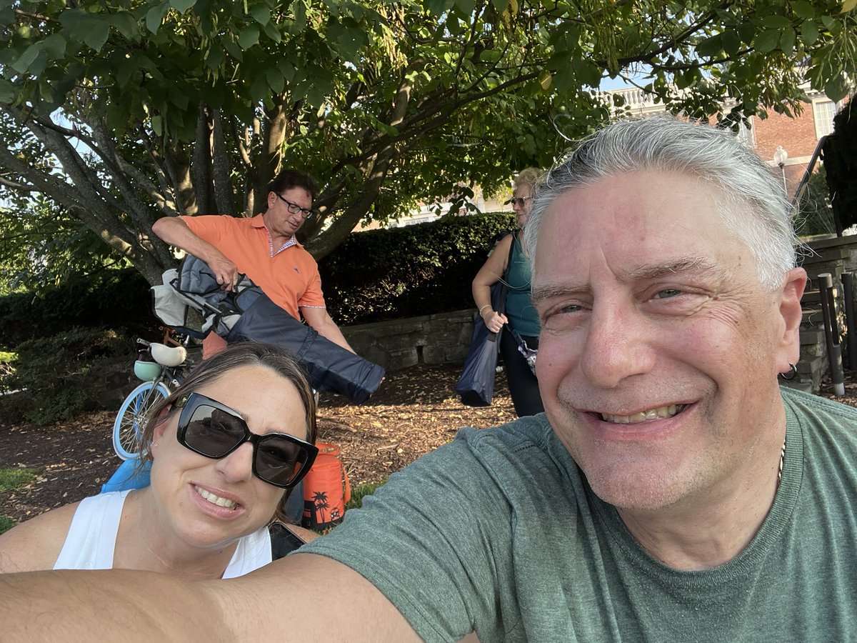 FixieStrong's tweet image. Visiting Live on the Lawn featuring @CarlyHMusic at the @strathmore. Rode the fixies. Packed a cooler. With my love @carrieak11.