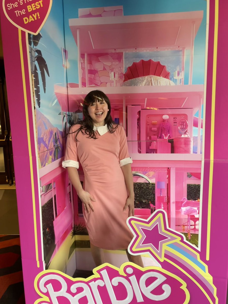 lil_kombucha's tweet image. this barbie cried at Barbie