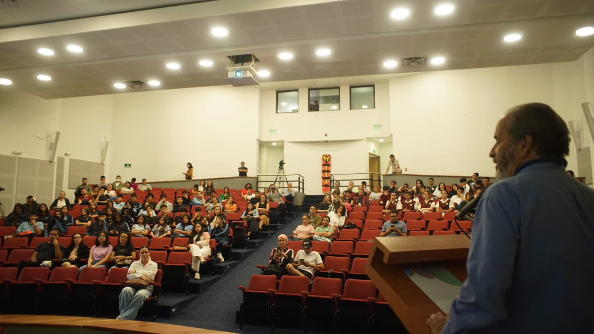 ygi_colombia's tweet photo. ¡Súper-Emocionante el evento de lanzamiento del programa #YGI en @Uniquindio #Armenia!
Junto a @unhabitatyouth, @alcaldiarmenia, @CMJArmenia y juventudes de la ciudad damos el primer paso hacia un futuro más inclusivo y sostenible. https://t.co/VhsbKmR2Di