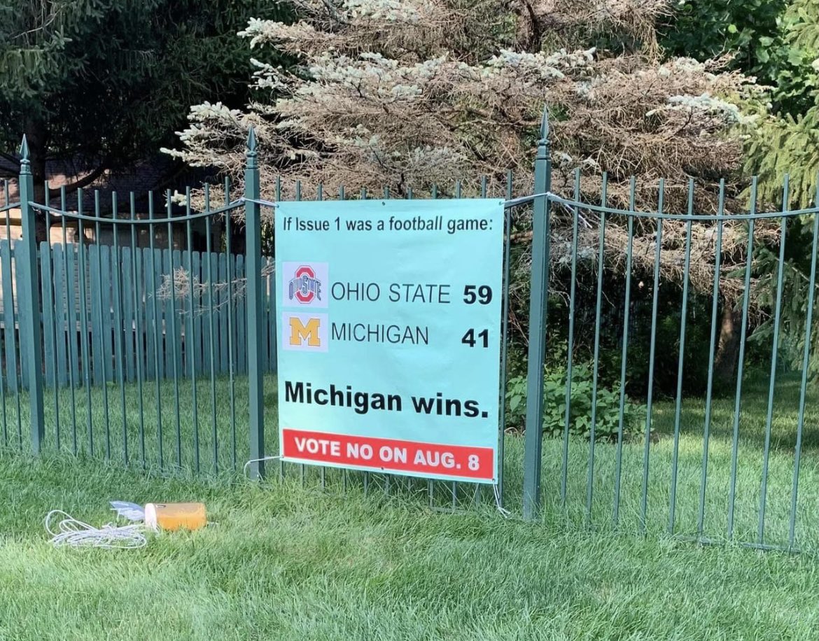 casey__bella's tweet photo. This one goes out to the most Ohio Vote No Sign ever. https://t.co/NesdpA4ShG