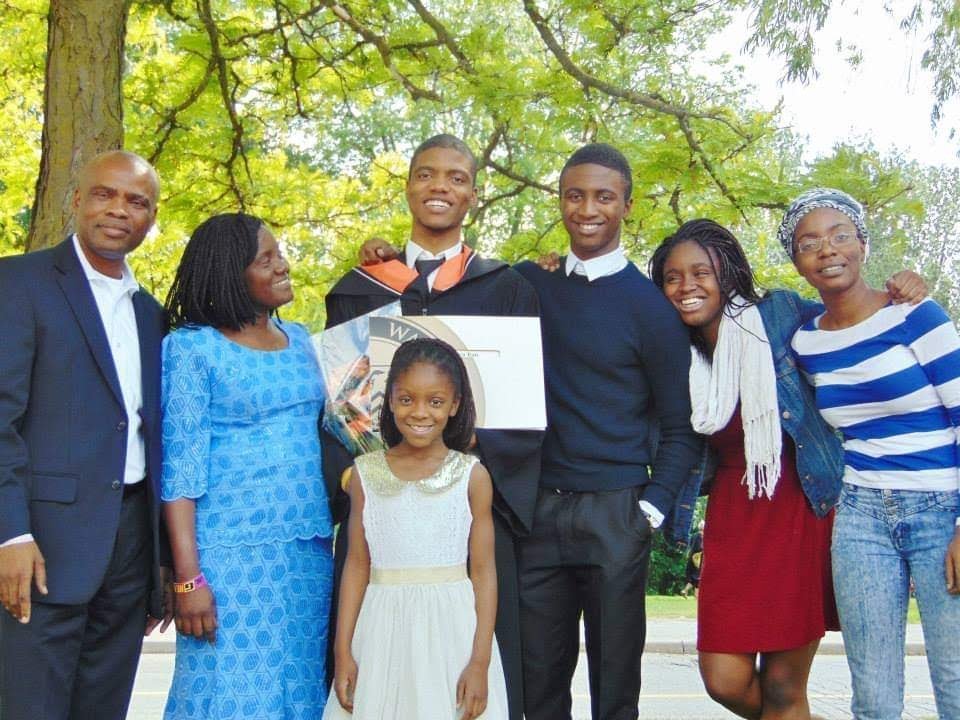 Deb Raji tweet media