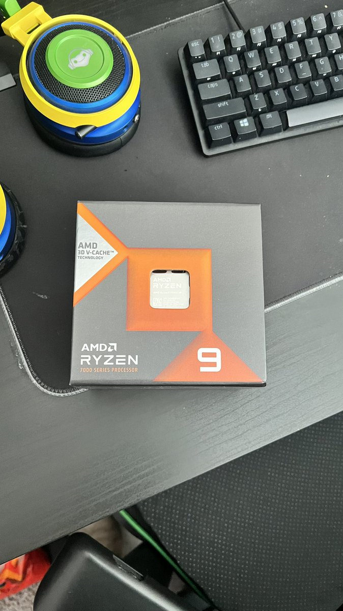 Mega V al mejor sponsor! <a href="/Totichee/">Toti</a>