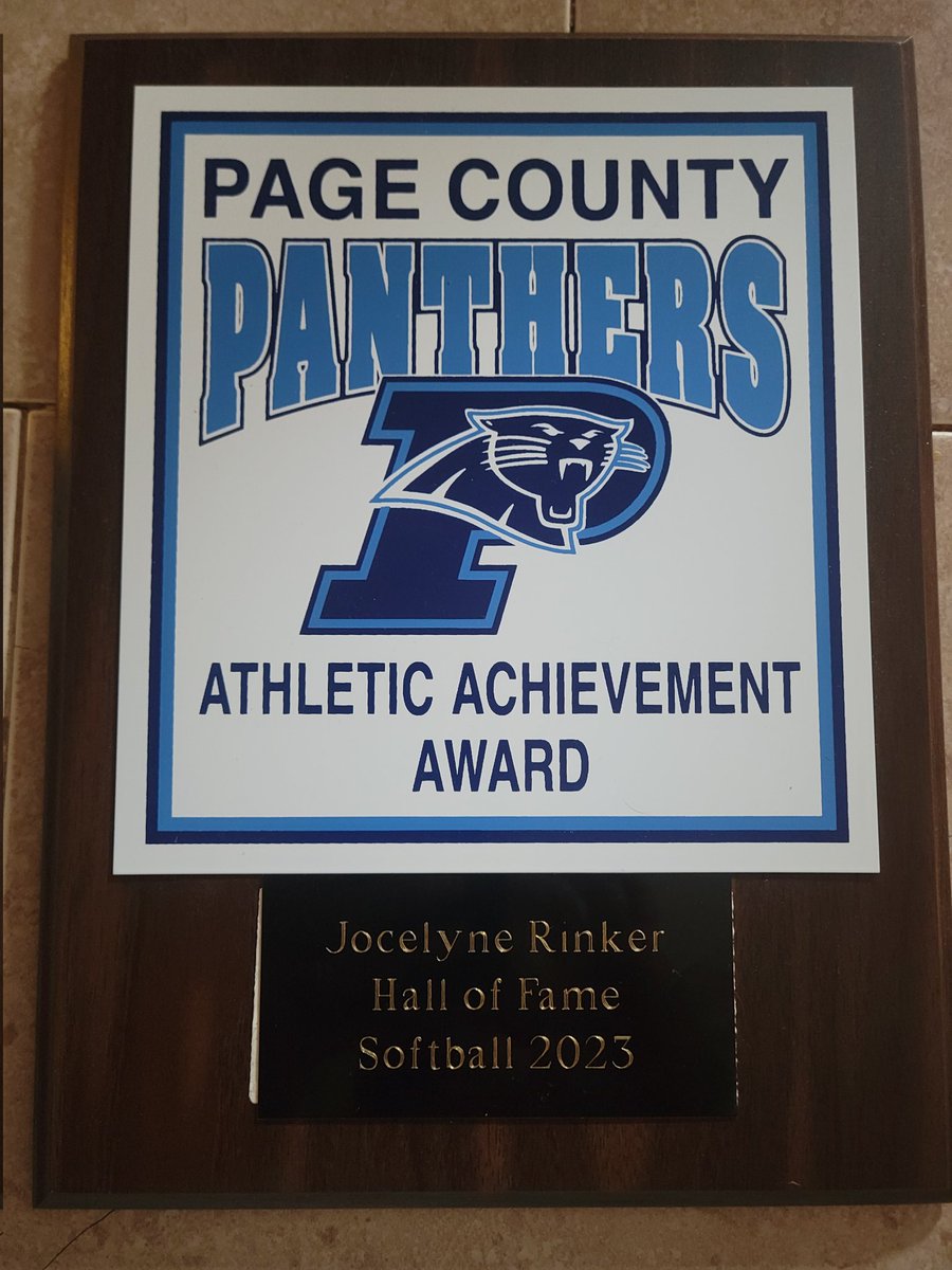 Heidi Rinker tweet media