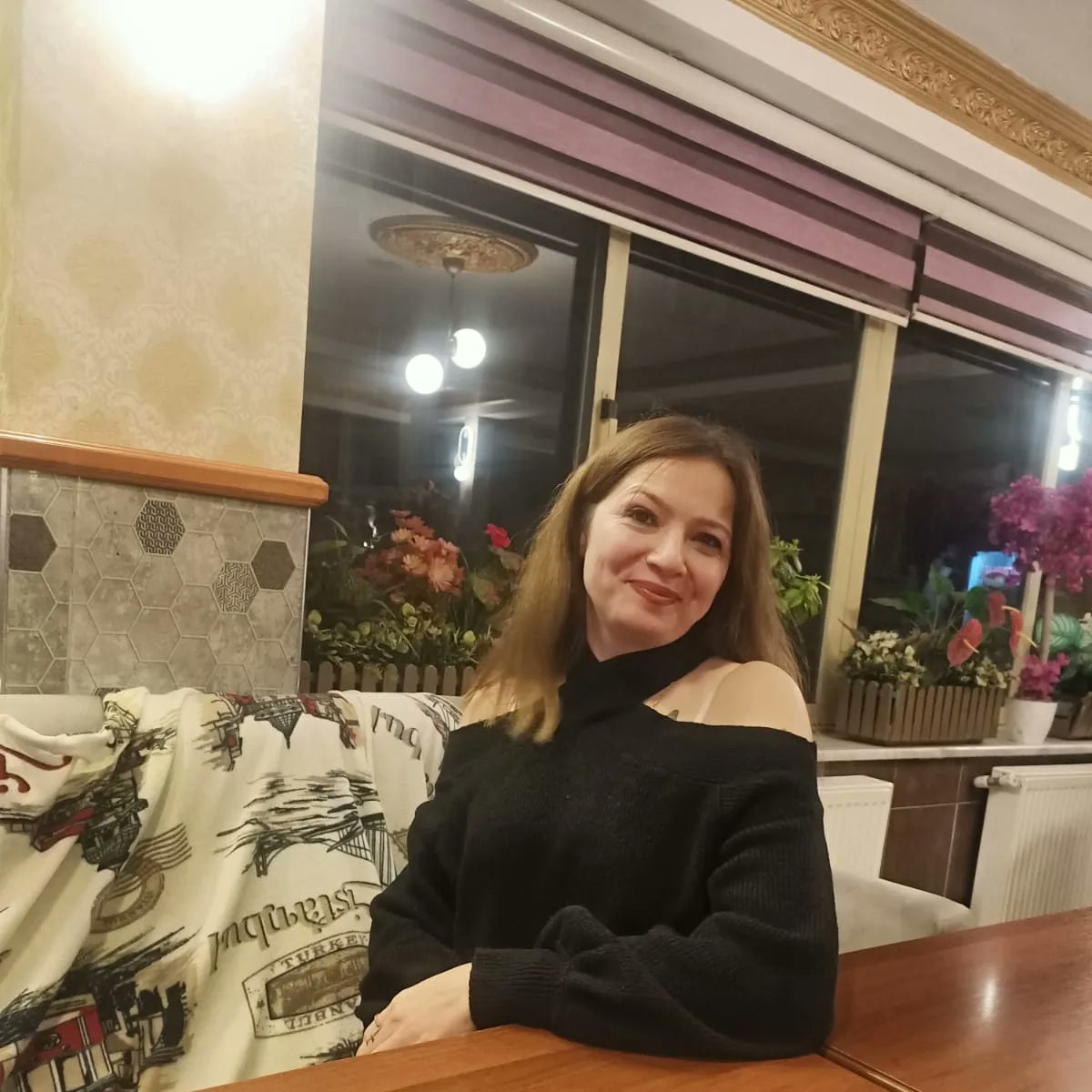 GnlBas1's tweet photo. #Çay içince #Mutlu  olan #birisiyim #benden bir #zarar #gelmez.
#☕🦋🥰😄 https://t.co/Jm2hNHYasS
