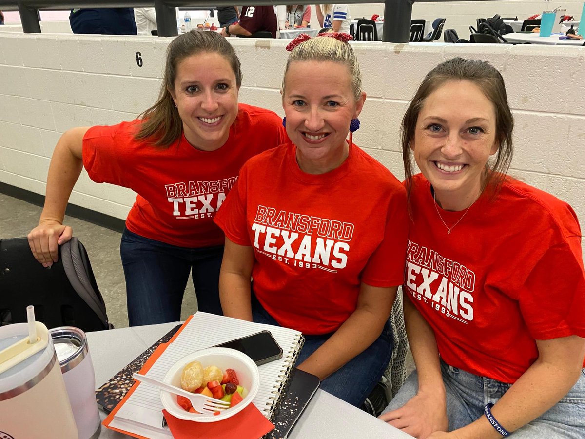 ErinGerdes's tweet photo. Grateful for a wonderful Leadership Day to kickoff the school year! Ready to see our Texans!! ♥️🤠💙 #wearegcisd https://t.co/ts8GqpThUR