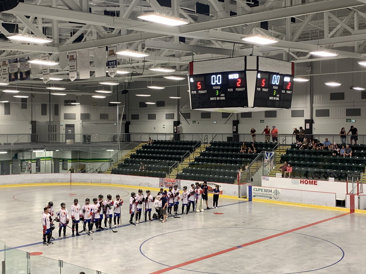 Gunnerk93's tweet image. Team NL Selects defeats the United Warriors(Manitoba) 6-2 in a penalty filled affair to gain a 2-0 record. Back at tomorrow at it tomorrow at 3:55 at the Ole Barn(Robert French) in CBS . #rollingontherock #teamworktime #goteamNL