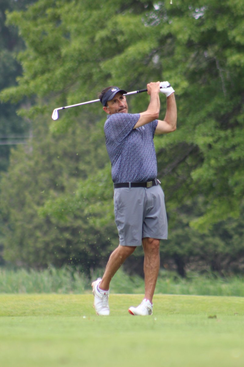 Luke Hobika is the Senior AIM Championship leader with a 69 and holds a two-stroke lead over John Harrington (71). Defending champion Walt McArdell and Joe Babcock are tied for third (72).
The final round is Thursday at Tuscarora GC.
Leaderboard: https://t.co/hET2QeQnc5 https://t.co/lE6QjjReNg