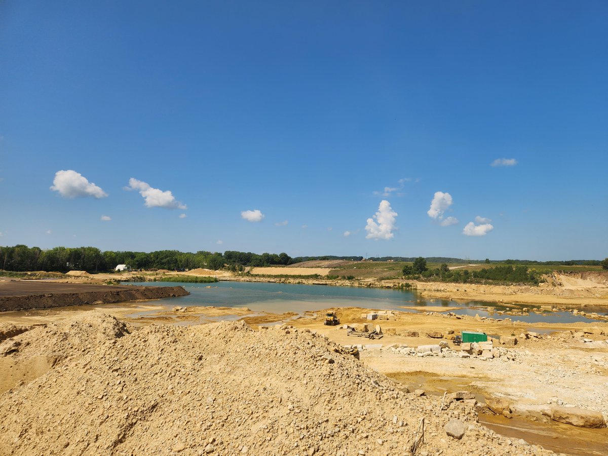 Generate_360's tweet photo. This quarry has super cool topography that will make for a fun drone filming project. #customervideo #roadconstruction #dronevideo #dronepilot #recycledgravel https://t.co/9PBsePDCaS