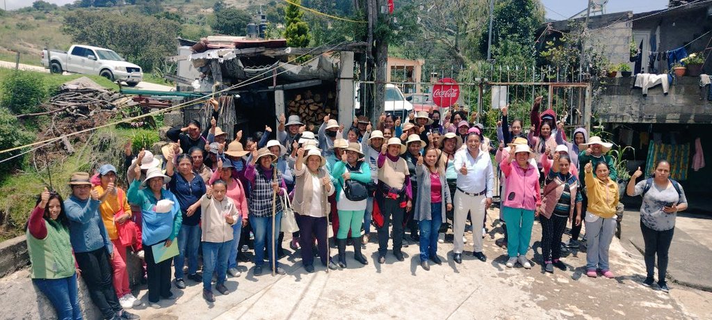 Ser agradecidos nos permite ser felices, con Lealtad, Dignidad y Firmeza en el #Distrito15 ,se trabaja con responsabilidad, hoy sumamos esfuerzos en #Jiquipilco Siempre Uni2xTy...ADM👍👉