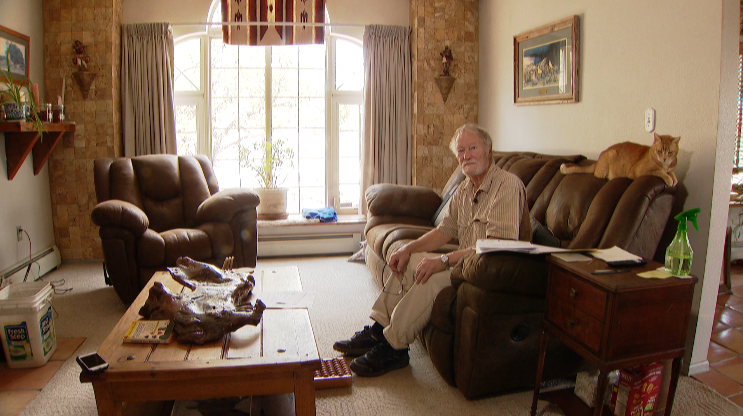 Like so many of us, 82yr-old Thomas Larson appealed his property valuation

Instead of lowering it, the Costilla County Assessor raised it by +$300,000 after the appeal

His property was valued at $139,000 last year. Now it's at $640,000

He hasnt changed anything in his house
🧵