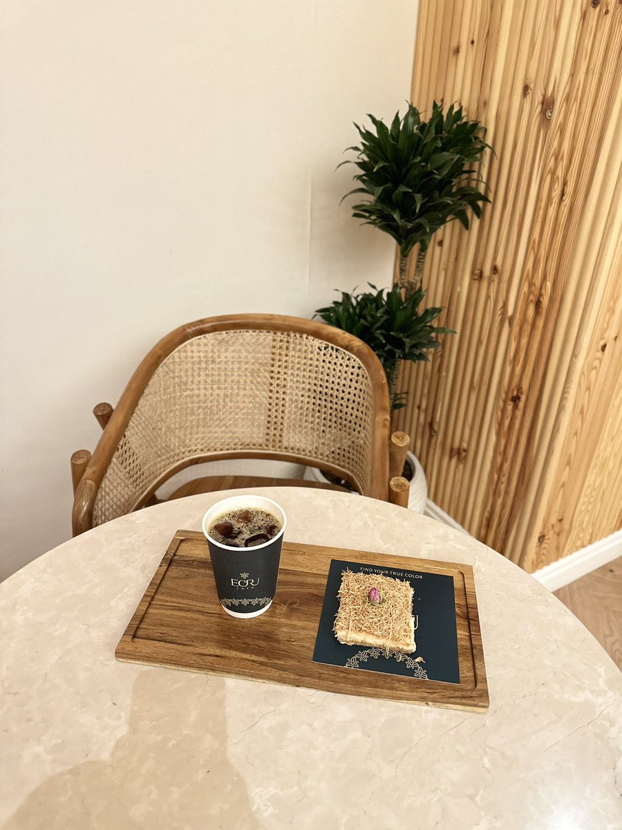 كوفيهات الرياض والخرج. tweet media