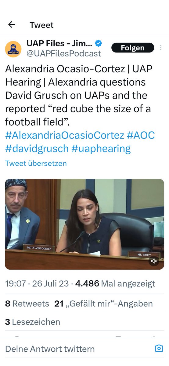DaughterZhivago's tweet photo. Definitely BORG. 🤣 #Aliens #RedCube #DavidGrusch #UFOs #UFOHearings #ufotwitter https://t.co/b8J5XvUubR