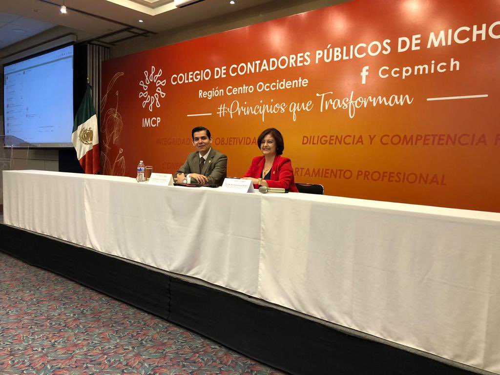 CCPMichoacan's tweet photo. Levamos a cabo el curso "Teoría General de los Tratados Internacionales", dónde el ponente fue el Mtro. Rodolfo Guerrero Martínez, Vicepresidente de la Academia Mexicana de Derecho Informático, Capítulo Jalisco.

¡Gracias por acompañarnos!
#PrincipiosQueTransforman https://t.co/hOucxy8fSB