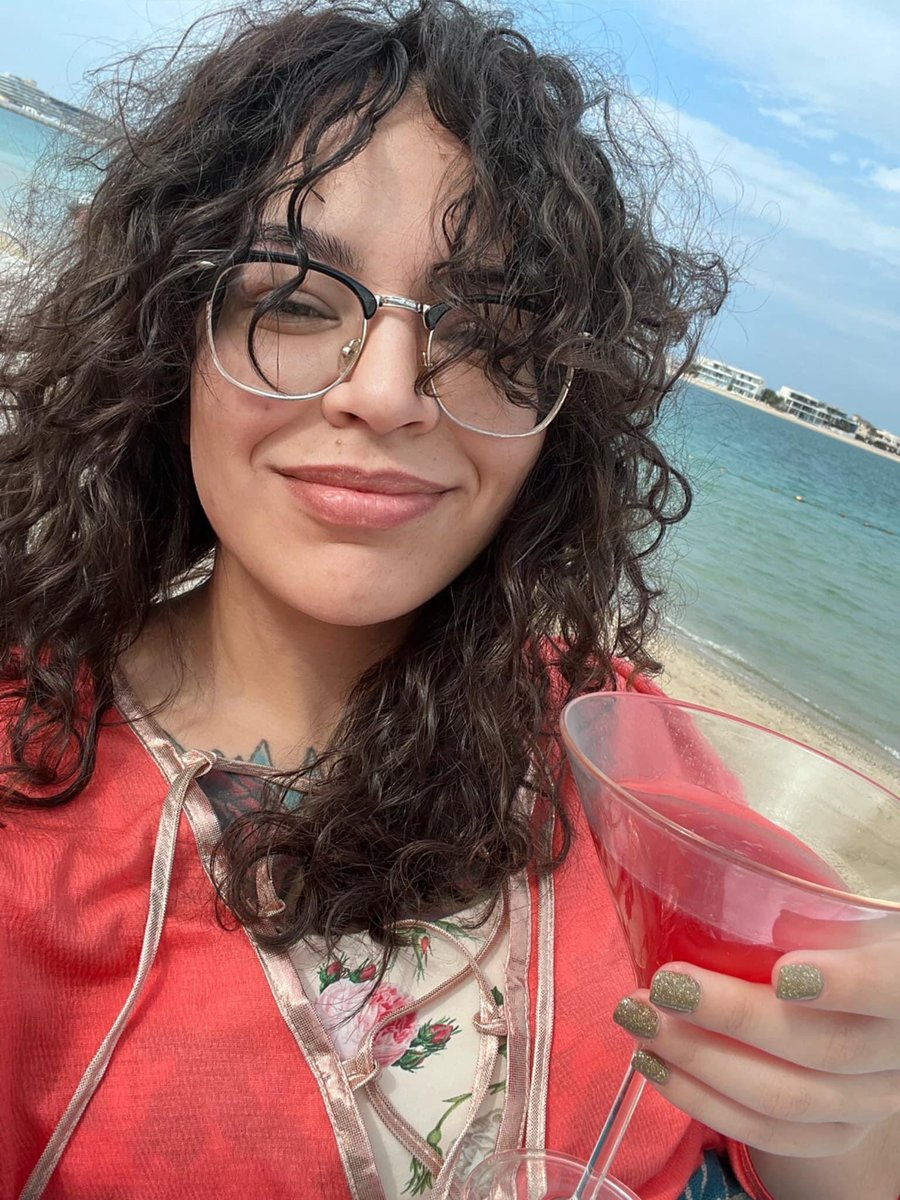 vlsariaa's tweet photo. Hey guess what. I’m still alive and here’s what all I’ve been up to! ❤️
#Dubai #Paris #Cabo #worldtraveling https://t.co/7yrdlYvNNU