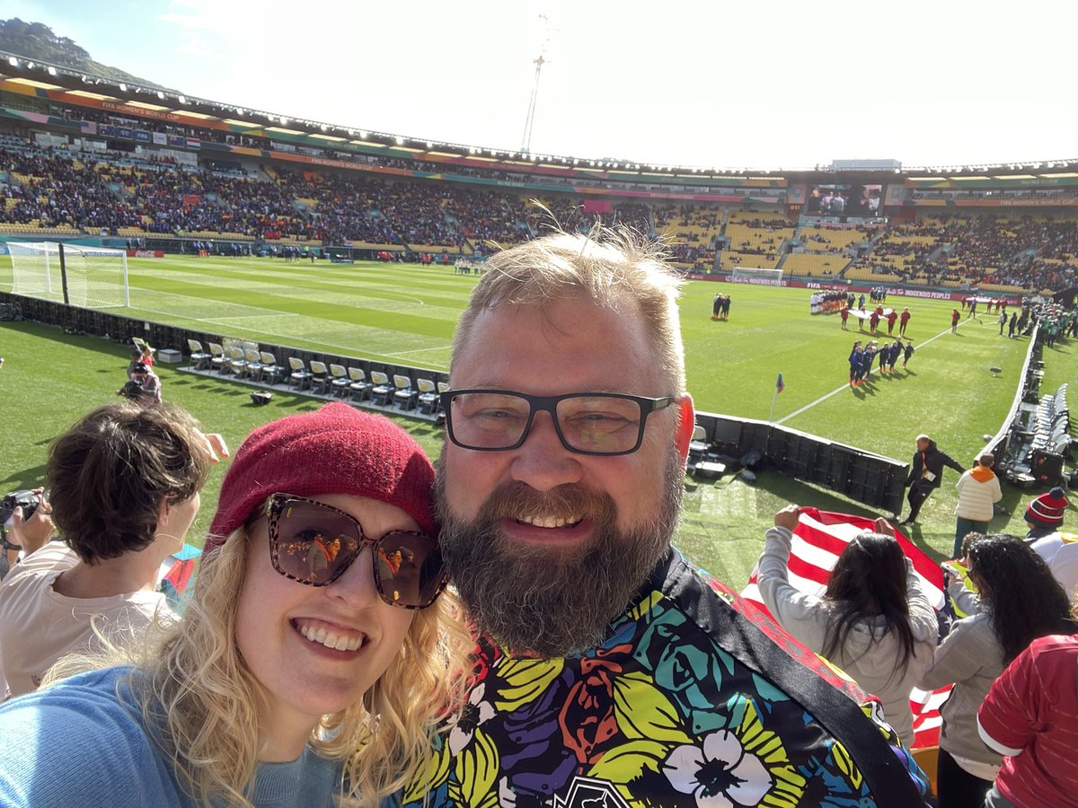 Sara Ketelsen tweet media