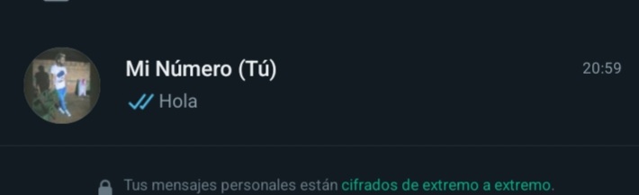 De seguro te la pasas hablando con otra!
Yo.