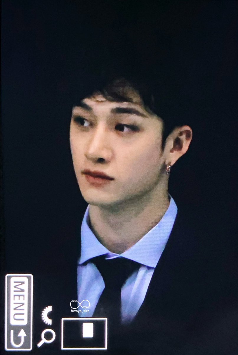 hwaya_skz's tweet photo. 230726 갤럭시 언팩(Galaxy Unpacked)

🖤🖤

#스트레이키즈         #방찬  #CB97 
#StrayKids             #BangChan https://t.co/YT7G2fcTgO
