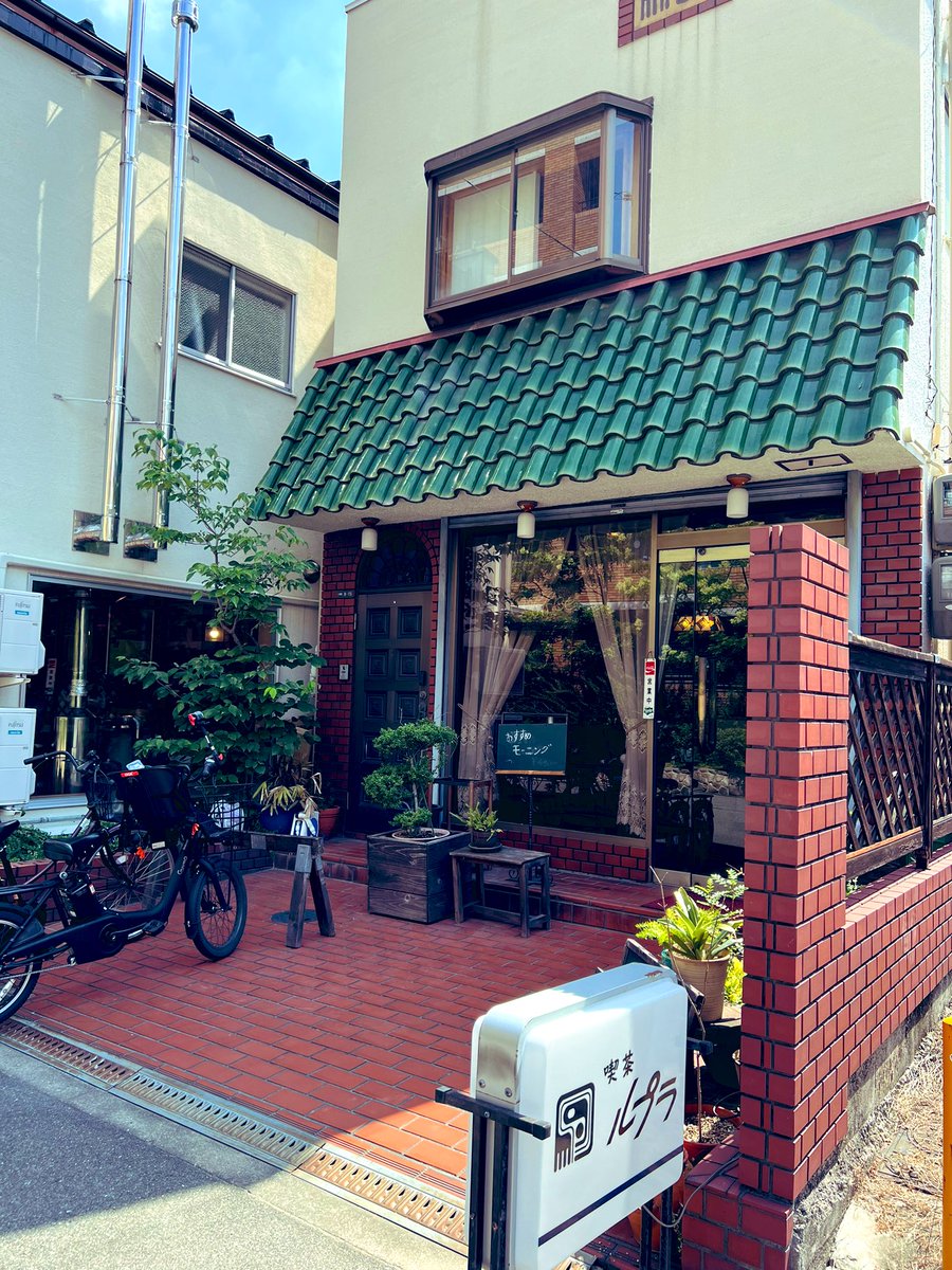 yuki7979seoul's tweet image. 아직 한국사람들 사이에선 잘 안 알려져 있는 것 같은데 푸딩 애호가분들 오사카 놀러 오시거든  츠루하시역에서 걸어서 6분 거리에 있는 「喫茶ルプラ」의 빙수푸딩(380엔) 꼭꼭 드셔보세요 ㅠㅠ