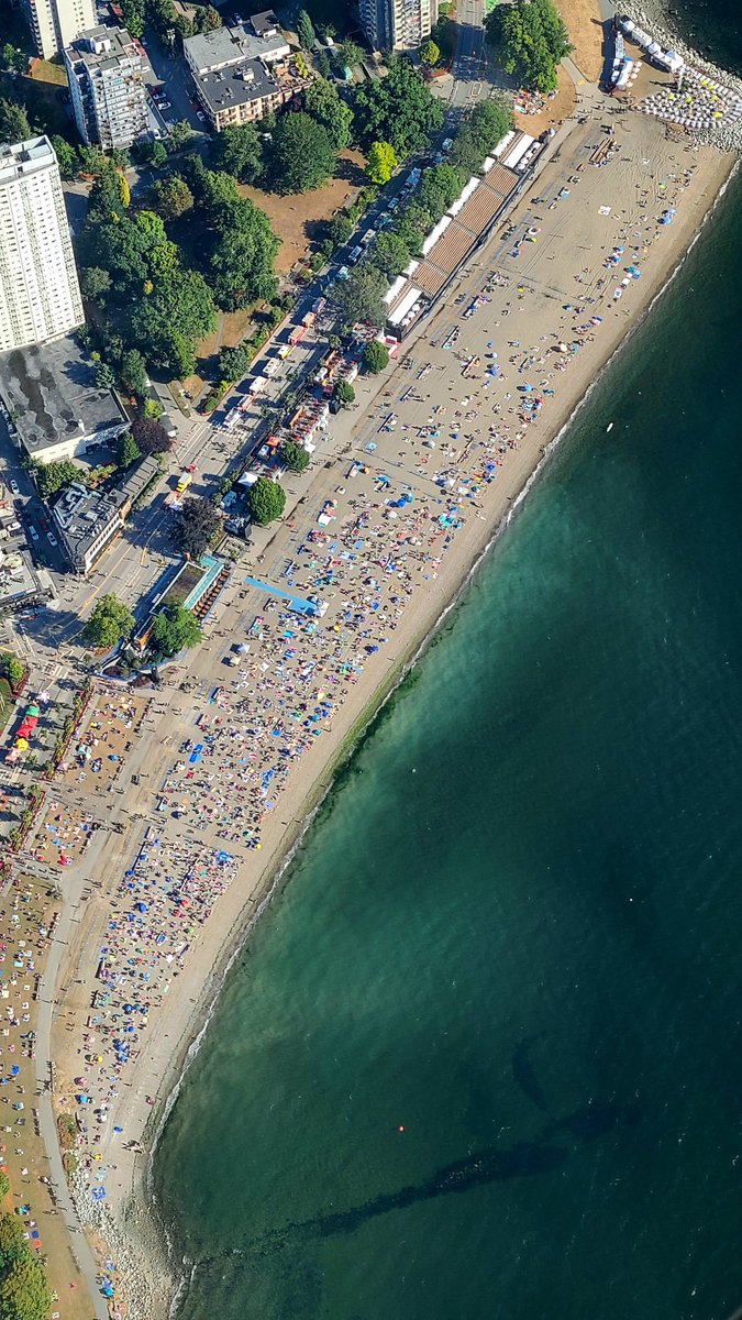 It's getting busy at #EnglishBay Beach for the fireworks tonight. 🎆 #Vancouver #Vancity #YVR #helicopterlife #CelebrationOfLight