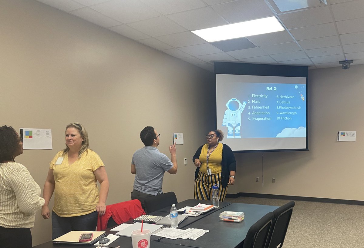 learnwithKV's tweet image. #discourse strategies on deck! I had fun presenting to @KleinISD  newest science teachers at NEW! We were moving and grooving experiencing strategies that make thinking visible🗣📖✍️🔄
@KleinISDscience