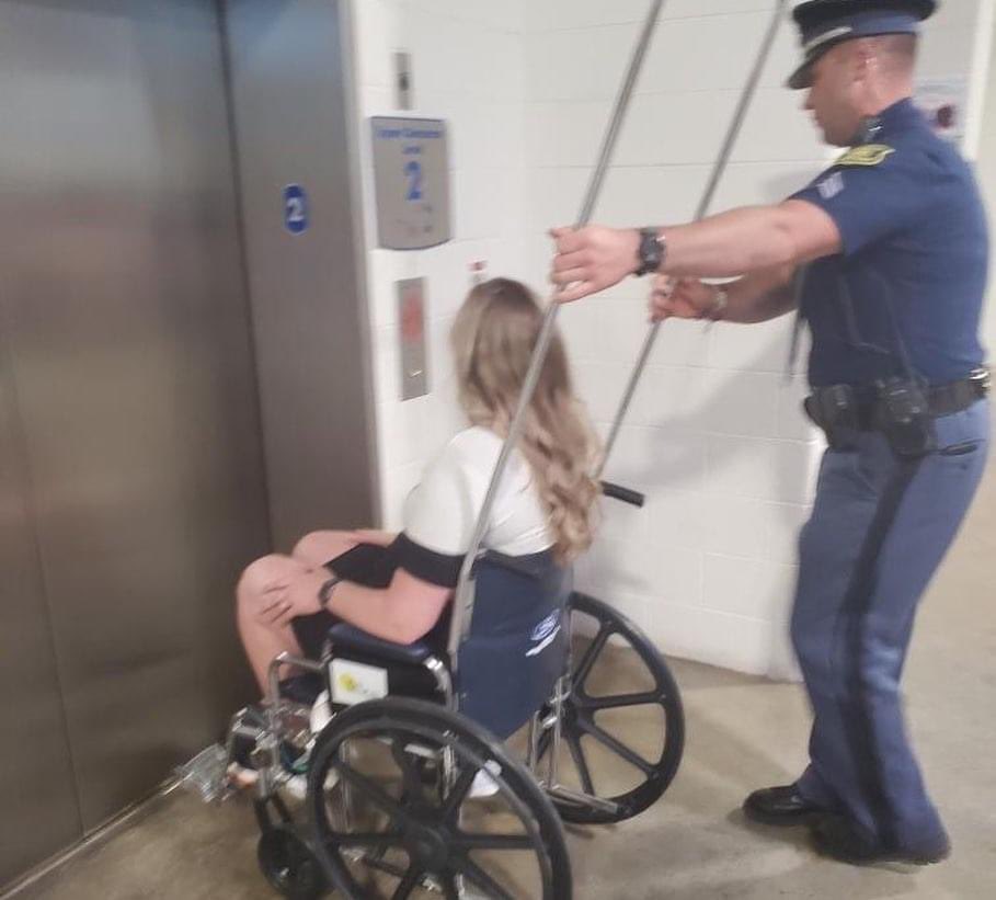 kayleighrenel's tweet photo. Trooper Rodgers pushed her down the street half a mile before realizing there wasn’t a road Mike could take to get to them, estimating it would be another 1-2 hours. That’s when he offered to run to his patrol car and transport her to the hospital. https://t.co/kSrTvKanN0