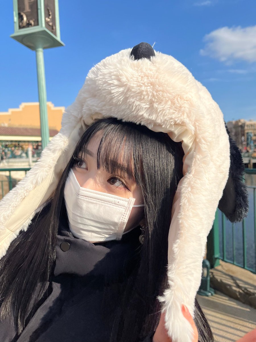 ritsudayooon21's tweet photo. これはおとももちとユニバに行った時の🫣
おはよう😃 https://t.co/Jtx1MuxVaP