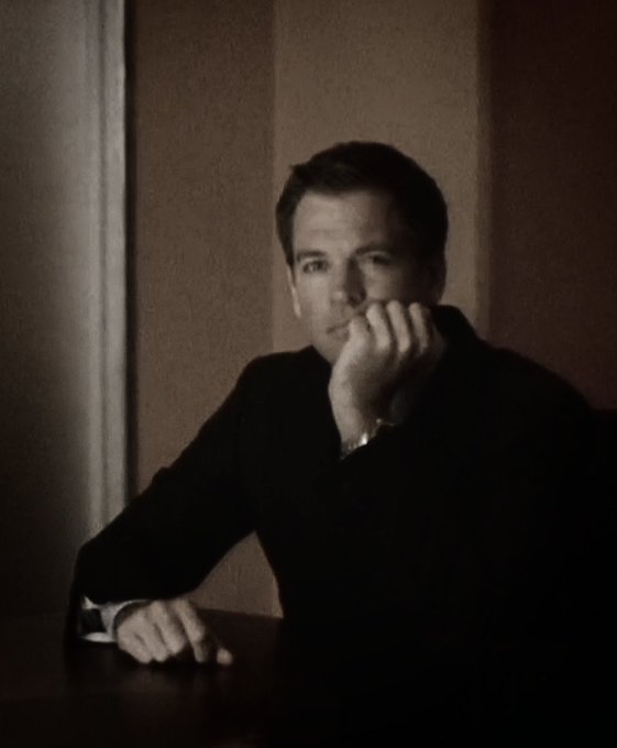 misspatchesmom1's tweet photo. #ThursdayThinker #TeamMW #MichaelWeatherly https://t.co/OSrraHPi7K