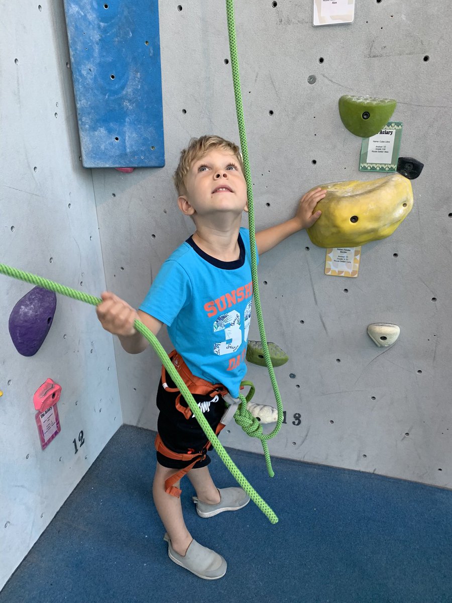 CliffMander's tweet photo. When Cohen says, “Dad, I like rock climbing” while at the playground… #firstclimb #gutsykid https://t.co/Jma3rsdLWp