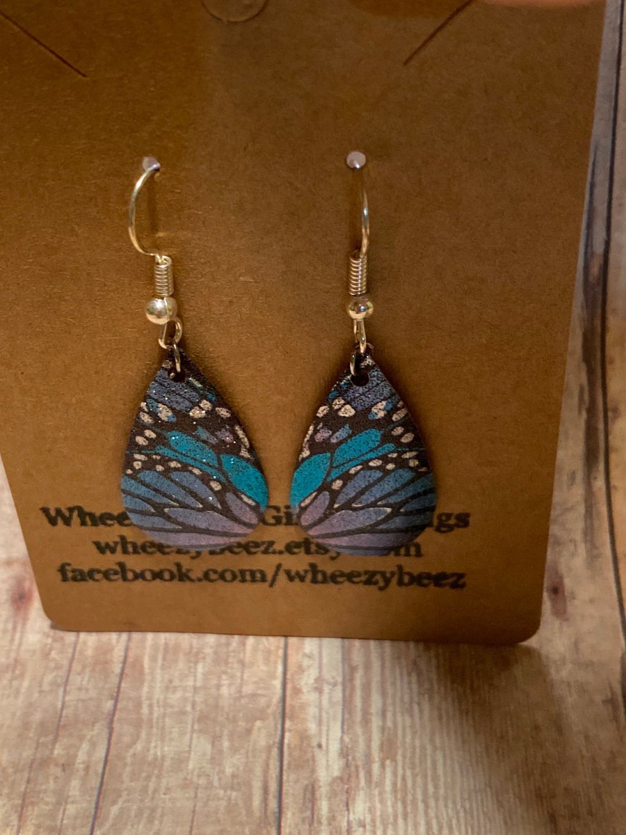 etsy.com/listing/143238… #earrings #butterflyearrings #handmadejewelry #dangleearrings