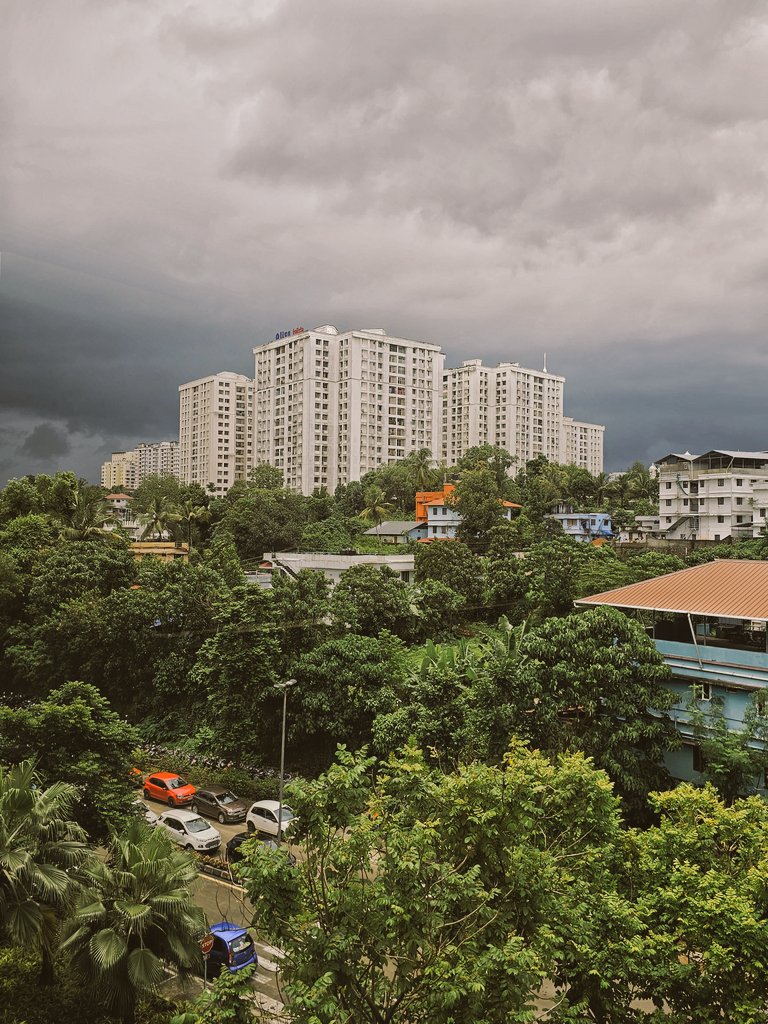 rajnavin's tweet photo. #ShotOnSnapdragon #S23Ultra #cityscape #Smartcity #Kochi #picoftheday #viewfromoffice https://t.co/TsBDBwukWP