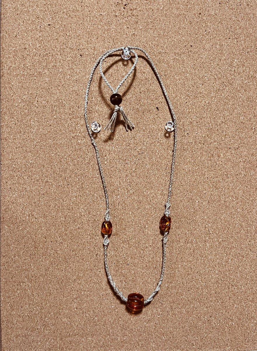 Una_zucca's tweet photo. どんどんシンプルなのも作るよ!
#ガラス工房桜花
#バーナーワーク #Burnerwork #ランプワーク #Lampwork
#ガラス #ソフトガラス #佐竹ガラス
#ヘンプ #ヘンプアクセサリー https://t.co/8NoNi694go