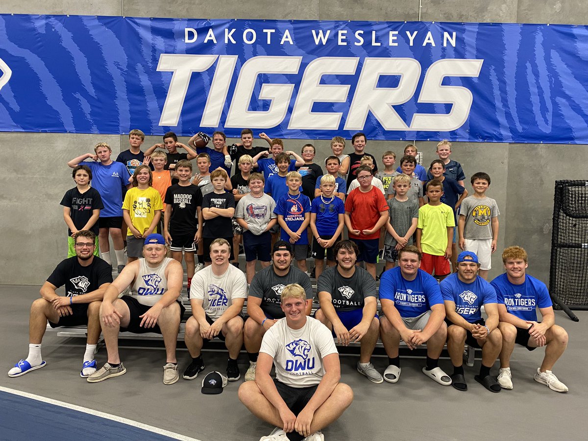 RossCimpl's tweet photo. Camp Season is officially over!

Our 5-8th grade camp looked a little different tonight because we went inside, but it was still a great time. 

Thank you to everyone who came to campus this summer! We hope to see you Aug 26th at the Q #bleedblue https://t.co/coZI6bC6ZF
