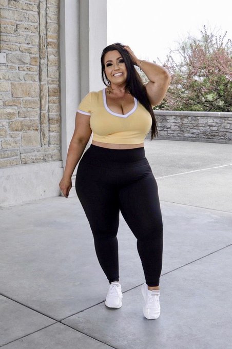 X💛X💛 https://t.co/8hZ6PXFfMF