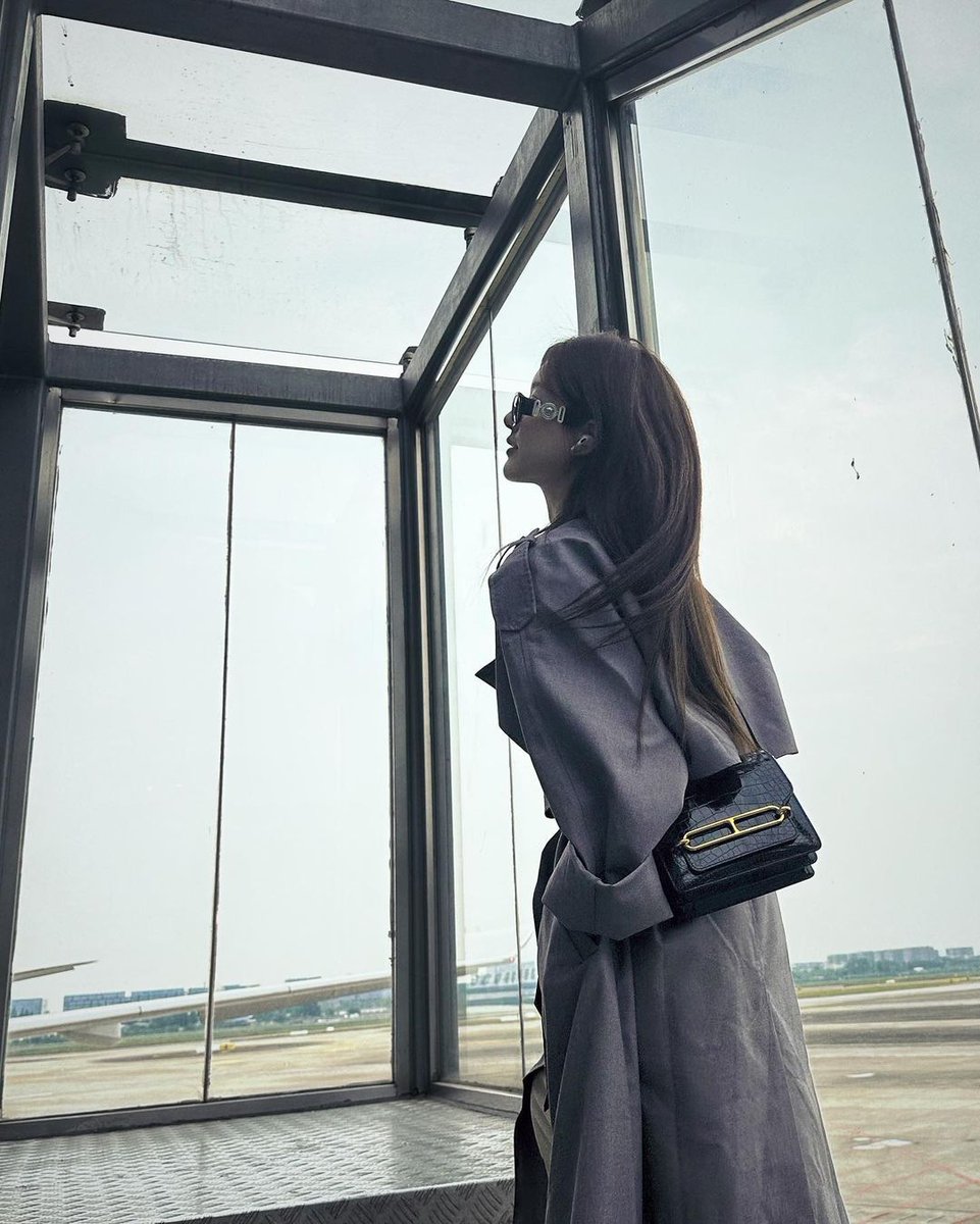 Zhao Lusi 🌹 (@roosyzhao) / Posts / X
