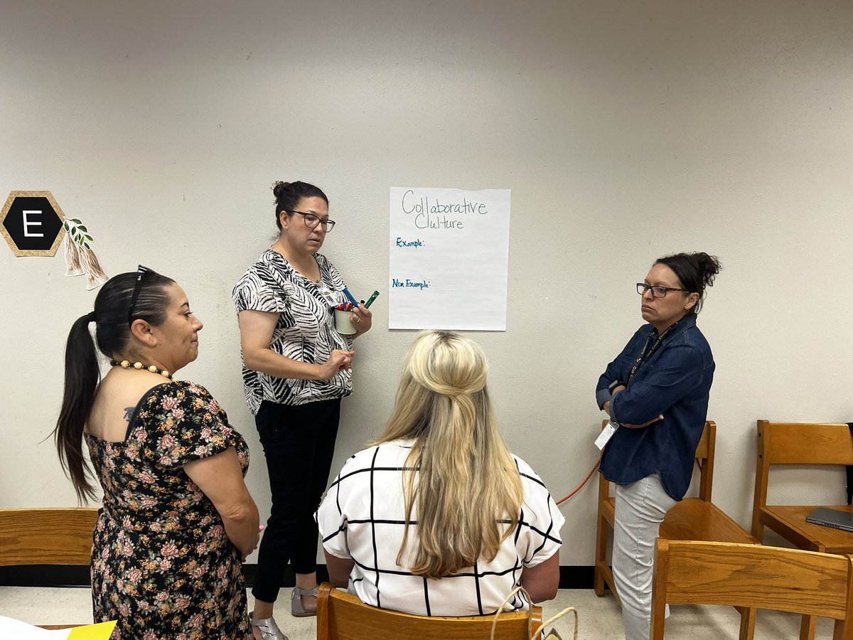 Oak Crest Elementary (@oakcreststinger) on Twitter photo We were beyond excited to welcome our new teachers to OC today! They are the perfect addition to the OC family! <a href="/ECISDtweets/">East Central ISD</a> We were beyond excited to welcome our new teachers to OC today! They are the perfect addition to the OC family! <a href="/ECISDtweets/">East Central ISD</a>