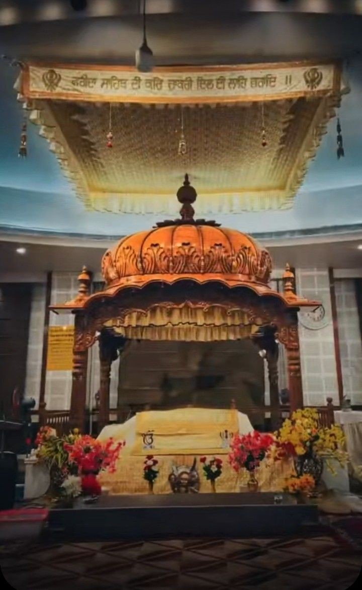 navrooopkaur's tweet photo. The best cure for worry is to surrender it all to waheguru ji🤍👏 https://t.co/OGl4GoEzC3