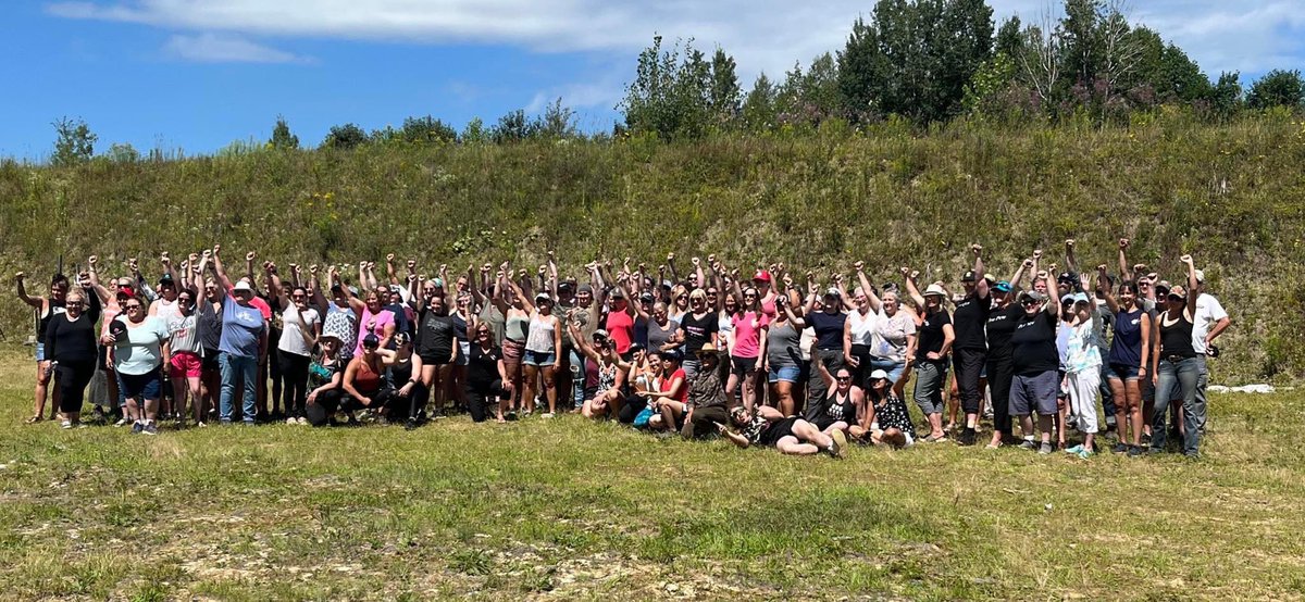 TWilsonOttawa's tweet photo. Packing for the weekend and I can’t help but be grateful to the clubs across the country, like The Real Woodstock Pistol and Rifle Club Inc. page who’ve embraced the idea of #LadiesRangeDays and the importance of introducing every single Canadian to the shooting sports 🇨🇦❤️
See you Friday, New Brunswick!! 🛫🥰
Contact: info@ccfr.ca #PlanALadiesRangeDay