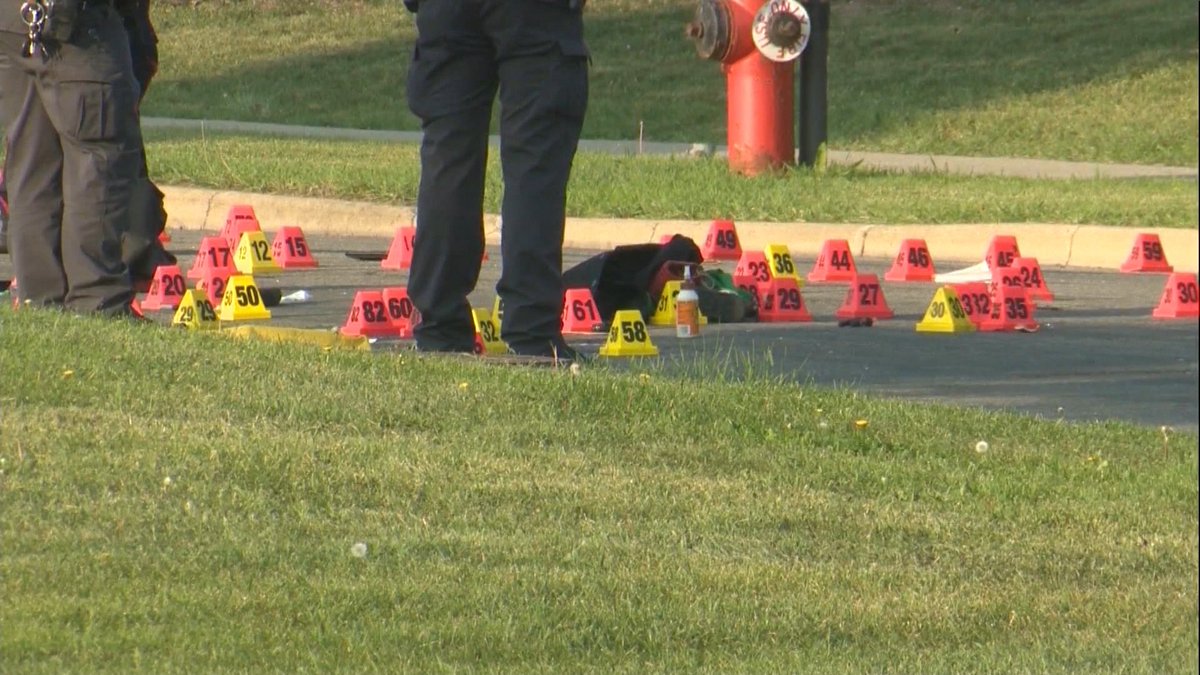 CTVCalgary's tweet photo. Watch: Calgary police hope the public can provide information about a fatal hit-and-run in the northeast neighbourhood of Horizon. @StephThomasCTV has more. #yyc https://t.co/9NnOEN0h4X https://t.co/wc66mkNwfj