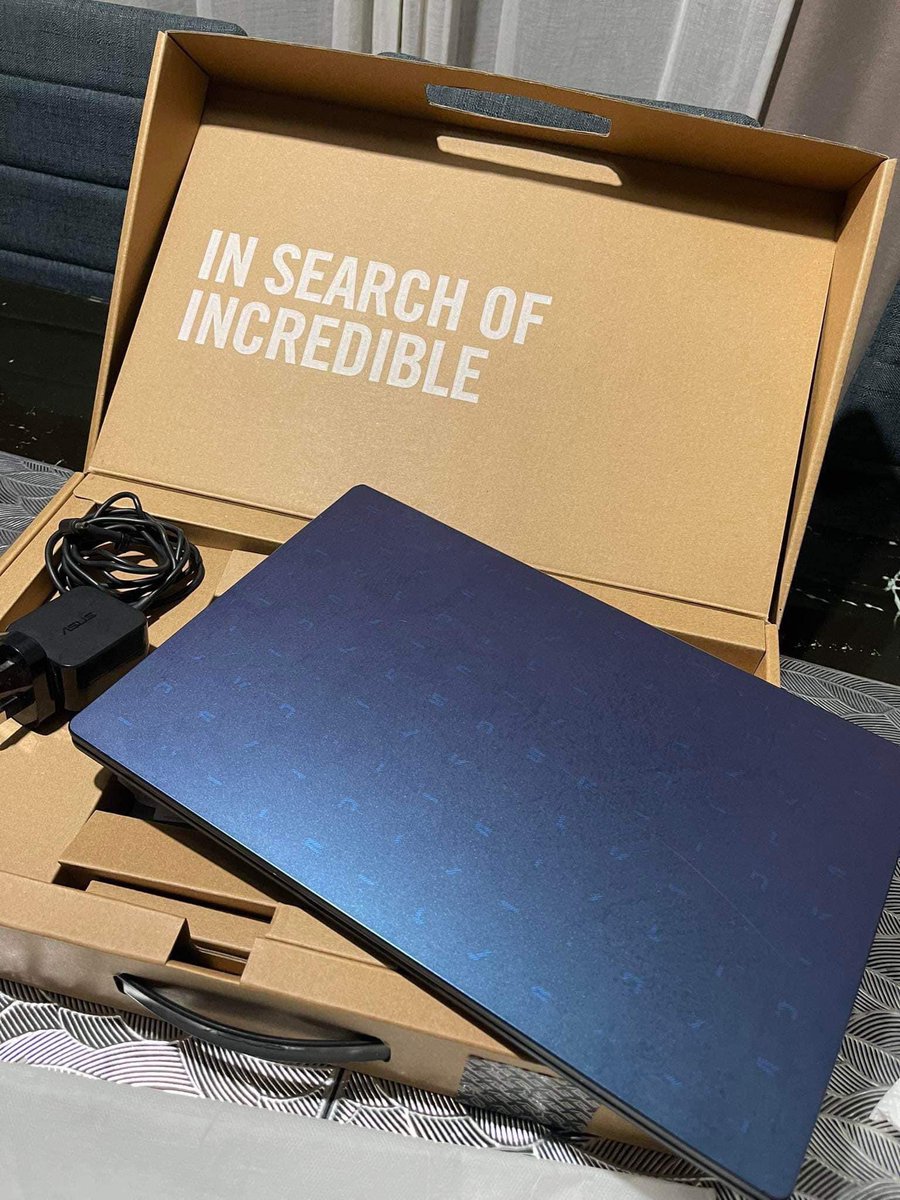 sofiaad1st's tweet photo. not bts related / wts lfb ph

ASUS Vivobook 15 - ₱17,000 (25k orig price) 
No hidden issues
No history repair 
Color: Blue https://t.co/kSQz5lnd4a