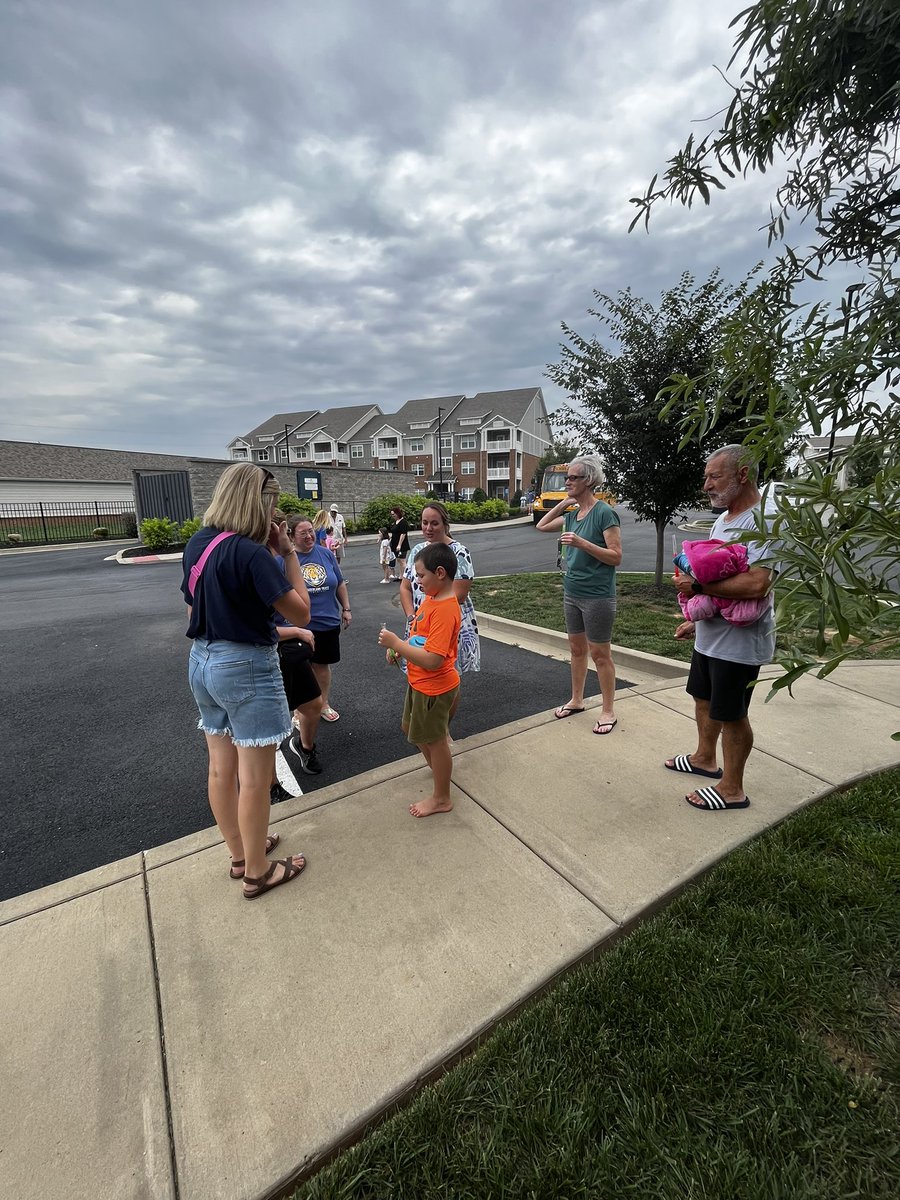 We enjoyed visiting with several of our families today. #proudtobeCTE <a href="/MrsDarnell_CTE/">Lori Darnell</a> <a href="/MrsWillis_CTE/">Amanda Willis</a>