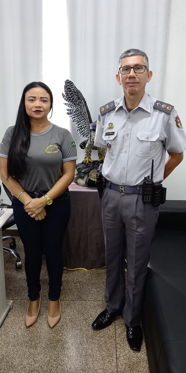Nesta manhã estive em reunião com o Tenente Coronel André Dias, comandante do Segundo Batalhão da Polícia Militar, para tratarmos de parcerias na atuação Conselho Tutelar e Polícia Militar.