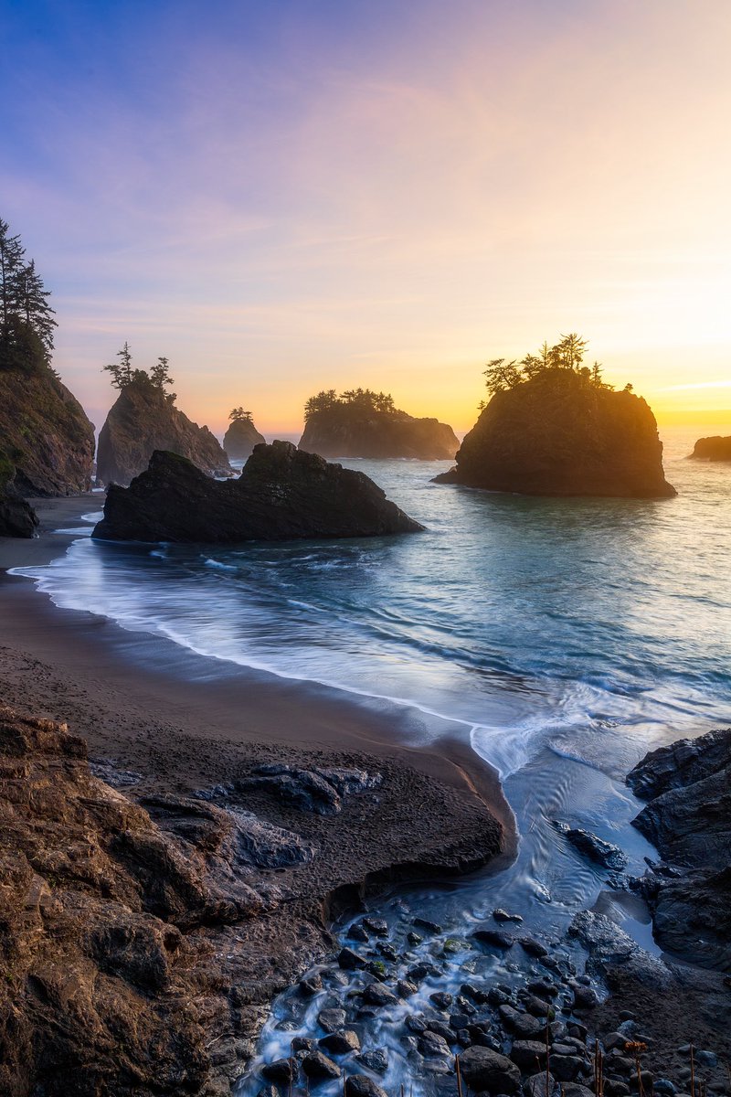 sunset on the Oregon coast🌄