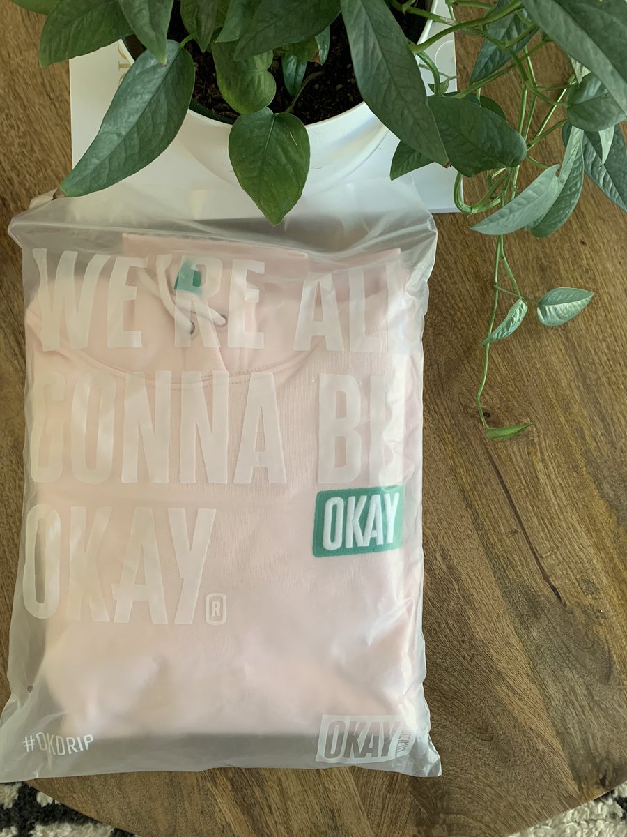 ofthekings7's tweet photo. Hoodie has landed! @okaybears @okbcommunity #okdrip #wagbo #solana ππΌππΌππΌ https://t.co/D777TpFHNw