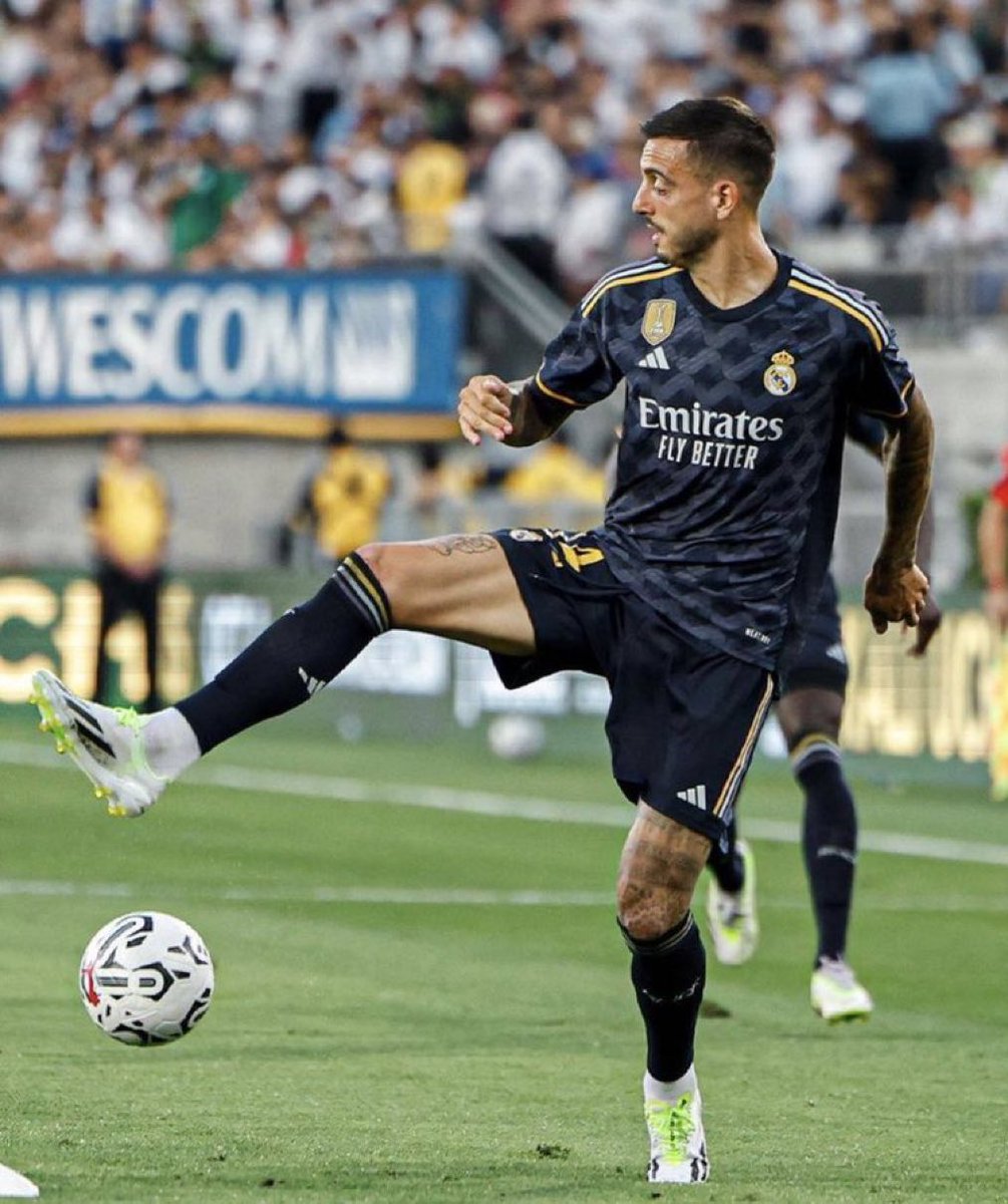MadridXtra's tweet photo. 🗣️ MUTV after Joselu missed his first chance: 

“That is probably why he scored 4 goals in 22 games for Stoke.” https://t.co/WY5zFuvhOy