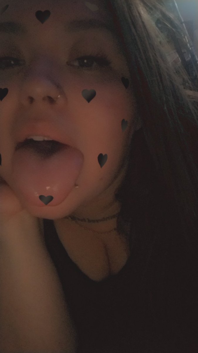 DirtyMuffin666's tweet photo. Hurt me, daddy 🥵🖤  I love reading what you'd do to me 😈 https://t.co/Z70Kw8smRq #OnlyFans #onlyfansbabe #nsfw #pics #piercedgirl #bbw #porn #latina #nudes #adult #account #chaturbate #snap #paypigswanted #pussy #slut #hot #latina #cute #cashprincess #cashapp https://t.co/qekSnbNzsq