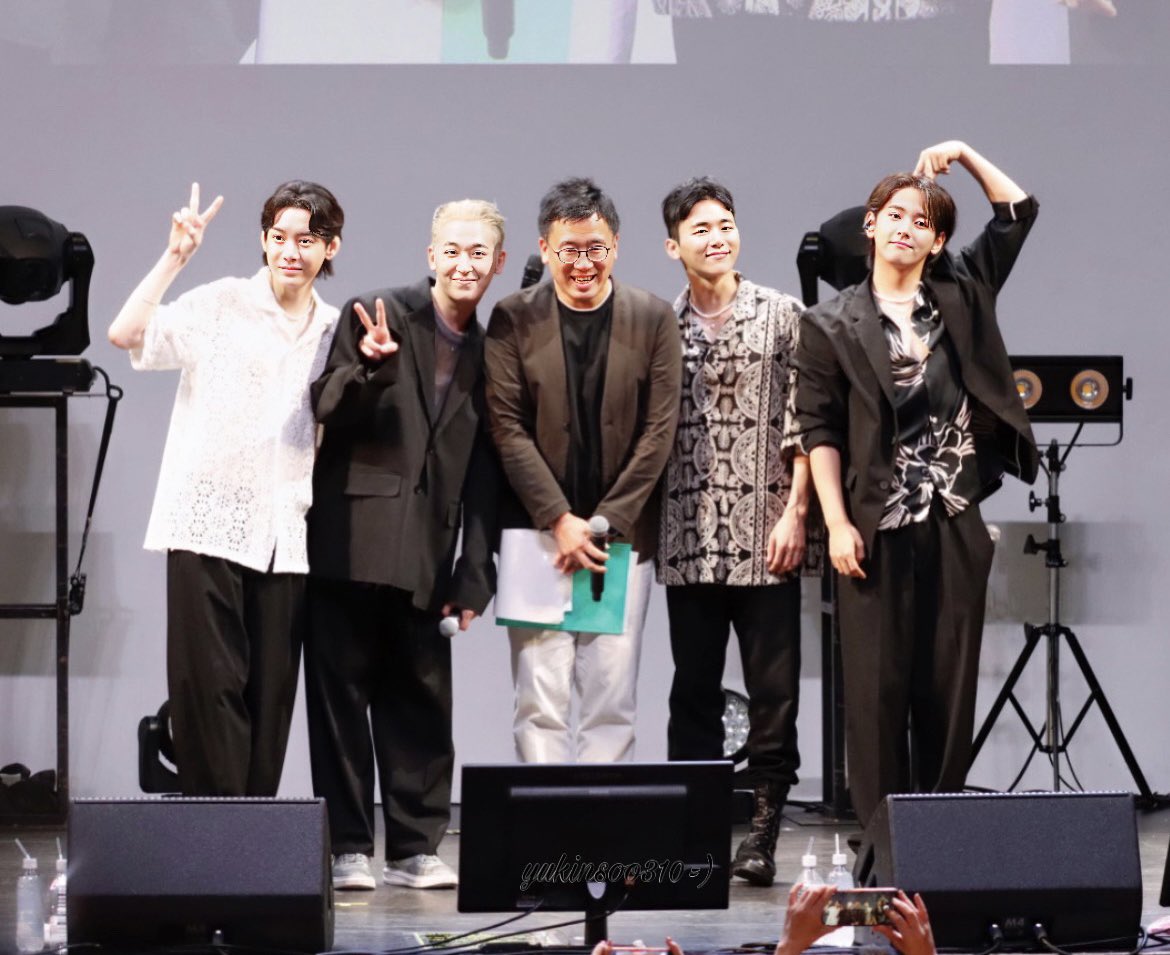 yuki_mc310's tweet photo. MYNAME 11th Anniversary 
FANMEETING 2023 
～Heart To Heart～

2023.7.25
2부 포토타임

@furuyamasayuki0 
@Mybabygunwoo 
@k10208888 
@MYNAME_KYong 
@doihyeon 

#myname #gunwoo #insoo #seyong #doihyeon #11th #fanmeeting #event https://t.co/HnMlzIb9JZ