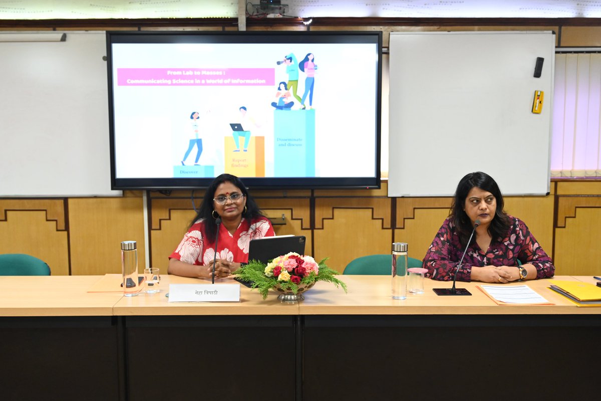NehaScope's tweet photo. Had an interactive session with the newly recruited CSIR scientists @CSIR_HRDC Ghaziabad. 

Topic “From Lab to Masses : Communicating Science in the World of Information”. 

Bombardment of questions and discussions on aspects of Science Communication made it very interesting. https://t.co/JVbMj6Hdsf