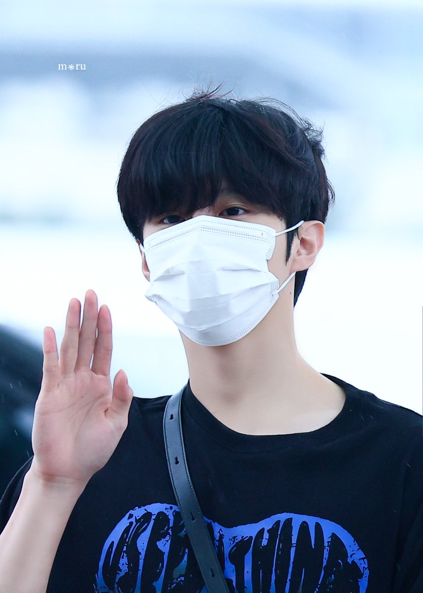 𝐦❄︎𝐫𝐮 tweet media